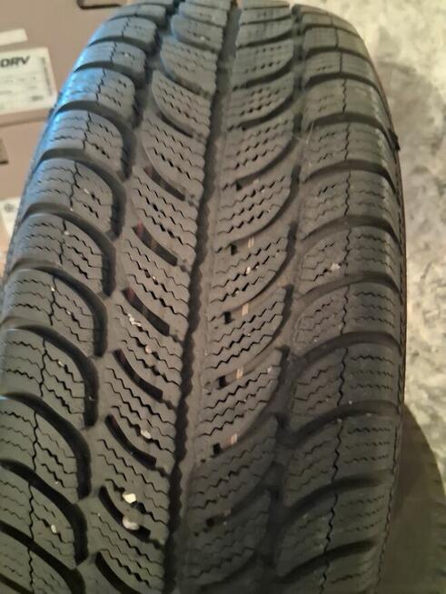 Komplet opon zimowych Sava 185/65R15