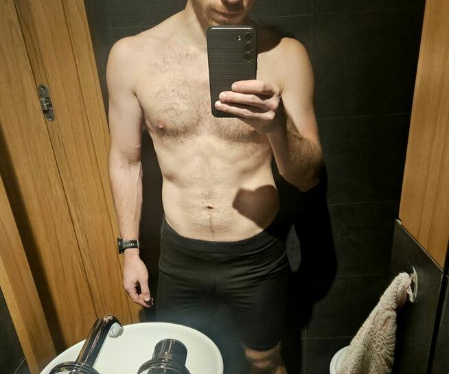 Atrakcyjny 28l szuka pary na spotkanie!