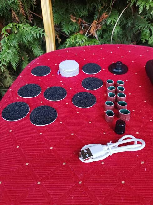 Elektryczny pilnik szlifierka do stóp nóg frezarka naskórka