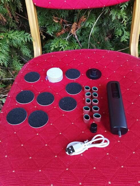 Elektryczny pilnik szlifierka do stóp nóg frezarka naskórka