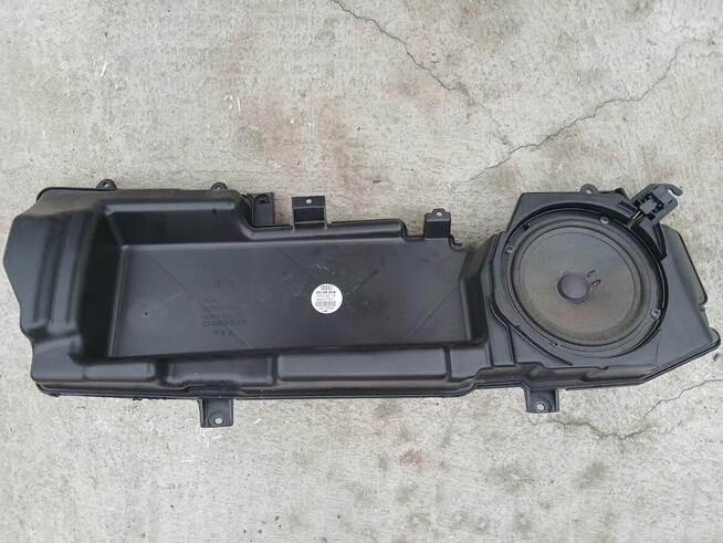 Audi A6 C6 obudowa głośnika w drzwi lewy przód 4F0035381
