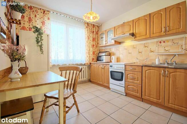 Dwustronne z atrakcyjnym układem na Os. Przyjaźni