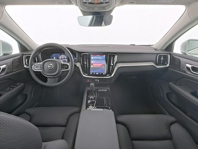 Volvo V60 T6 AWD Plus Bright MY 2025