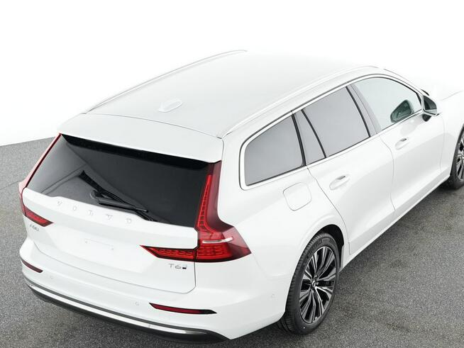 Volvo V60 T6 AWD Plus Bright MY 2025