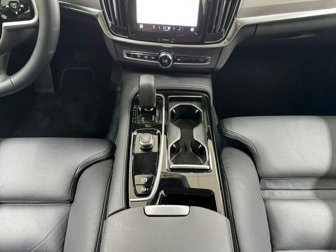 Volvo V90 T6 AWD Plus Dark MY 2025