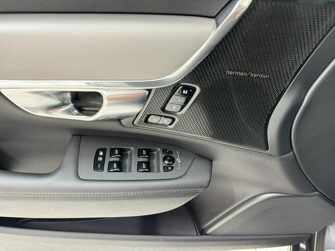 Volvo V90 T6 AWD Plus Dark MY 2025