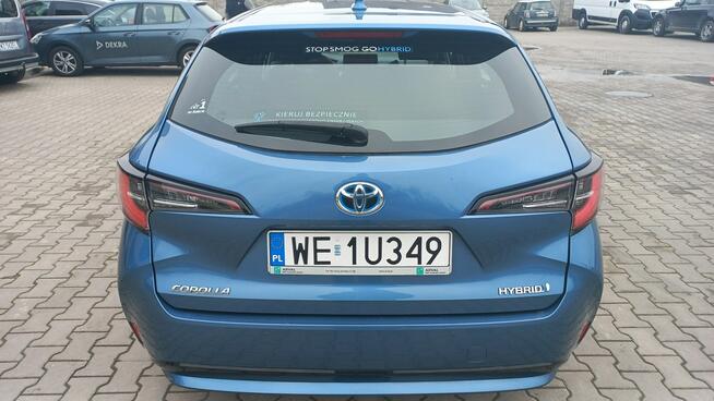 Toyota Corolla E-CVT 1.8 Hybryda FV23% 48.7 export Aktywny tempomat Kamera Cofania
