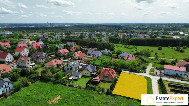 Atrakcyjna działka budowlana Zgórsko gm. Nowiny, ul.Słoneczna