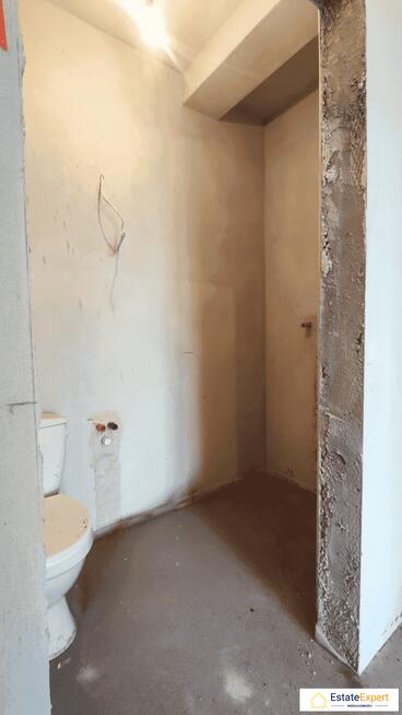 Dwa piętra komfortu - dom z ogrodem w otoczeniu natury.