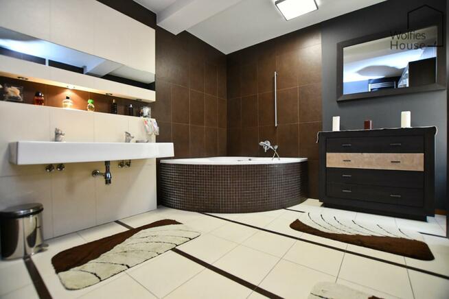 Dom Kraków Kraków-Krowodrza, Wola Justowska, Królowej Jadwigi