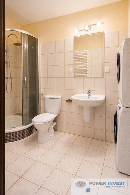 2-pokojowe z balkonem i komórką – komfort i spokój