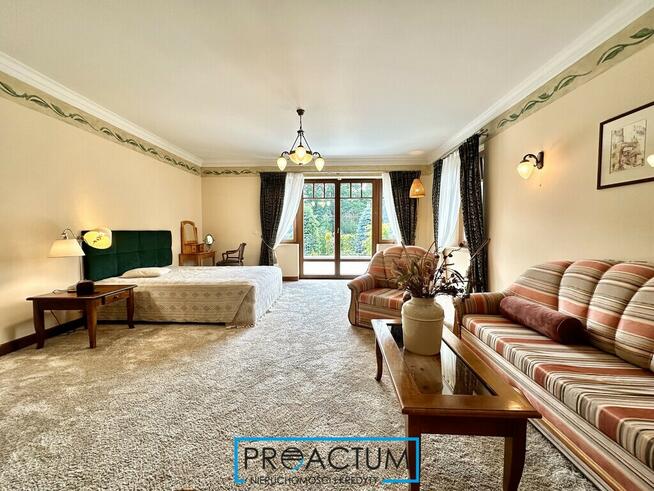 Kaszczorek, Willa z basenem w zaciszu Torunia