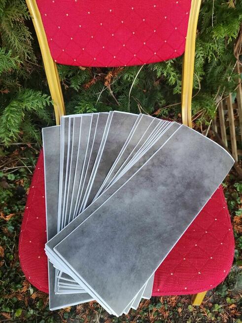 Panele samoprzylepne winylowe na Schody stopnie podłogę