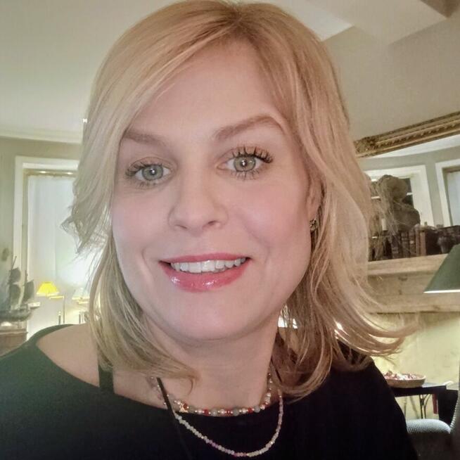 Szukam pracy biurowej od stycznia 2026