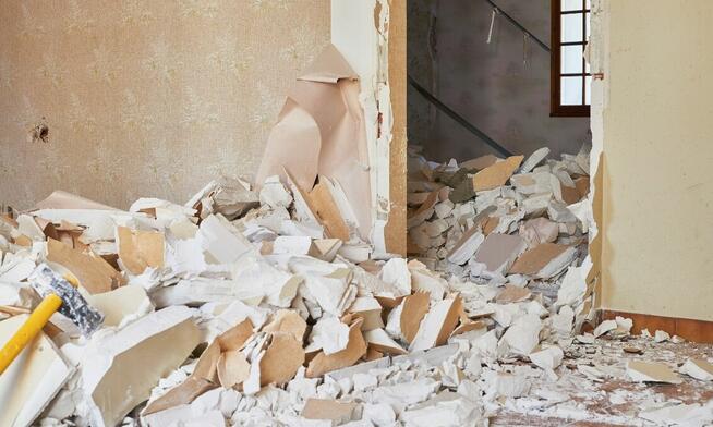 Wyburzenia rozbiorki utylizacja gruzu mebli odpadów poremont