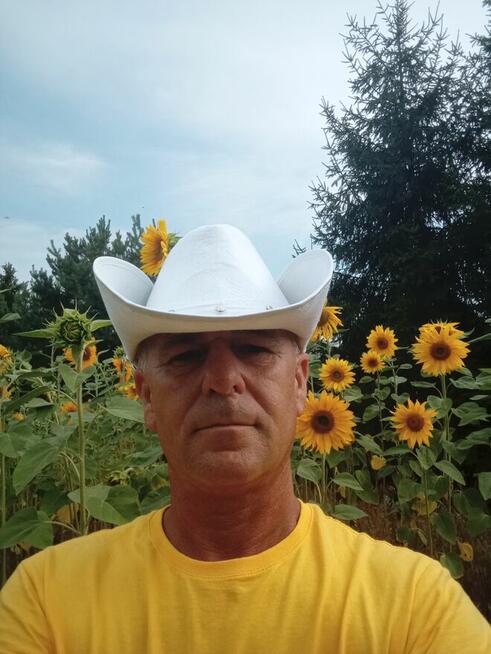 Chetnej gorącej ok 60 i więcej.