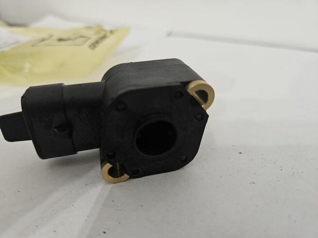 Potencjometr 13,5VDC Case New Holland 8760.5247 ORYGINAŁ CNH