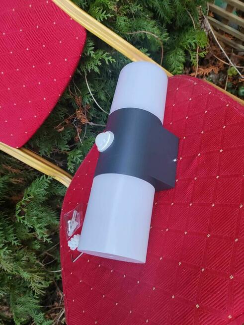 Lampa Elewacyjna Ścienna Kinkiet na ścianę czujnikiem ruchu
