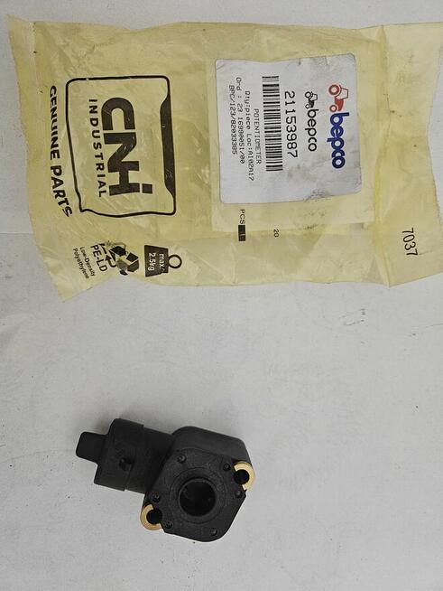 Potencjometr 13,5VDC Case New Holland 8760.5247 ORYGINAŁ CNH