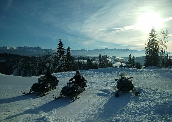 Wyprawy na skuterach śnieżnych