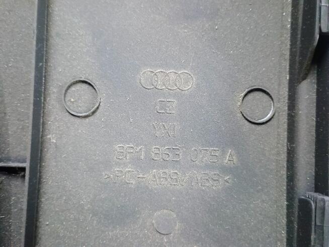 Dolna osłona kolumny kierowniczej Audi A3 8P