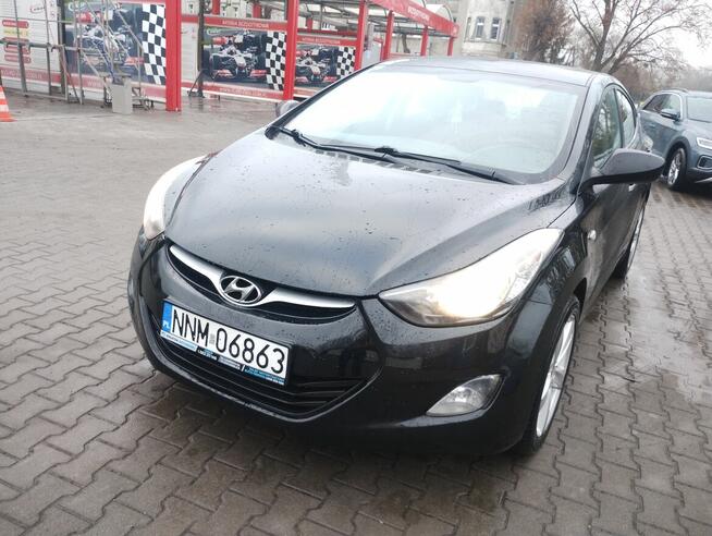 Hyundai elantra 1.6 Benz/gaz