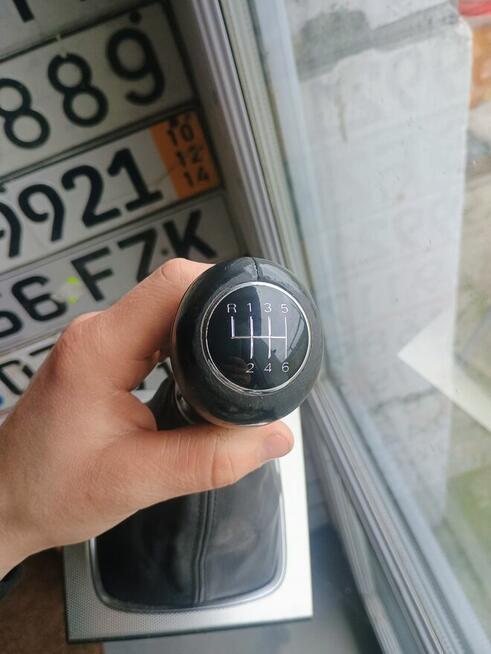 Gałka mieszek zmiany biegów Audi A3 8P 6-biegowa