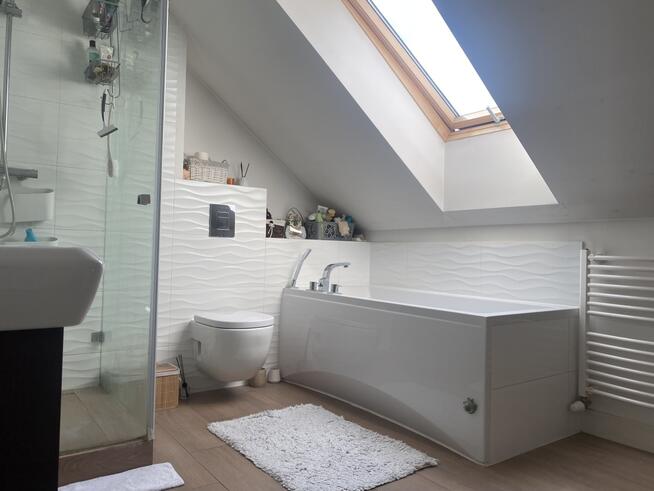 Okazja, Nowoczesny Segment na Wawrze