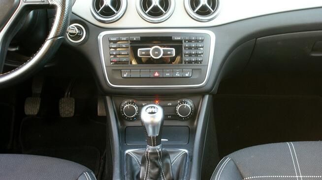 Mercedes CLA 200