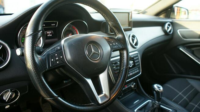 Mercedes CLA 200
