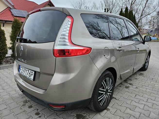 Renault Grand Scenic 2009, 1.6 benzyna 110 KM, 6 biegów