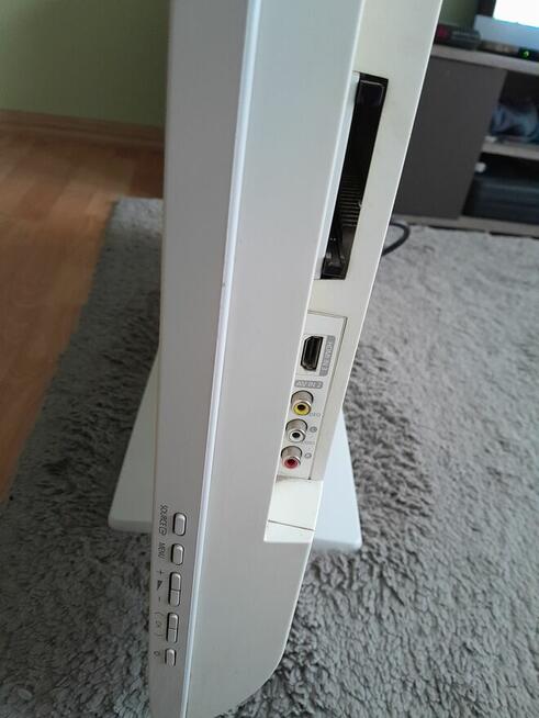 Telewizor LCD 32 całe SAMSUNG.