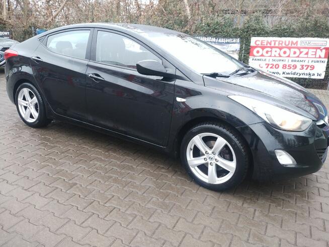Hyundai elantra 1.6 Benz/gaz
