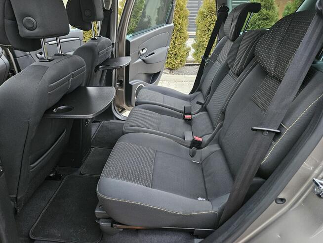 Renault Grand Scenic 2009, 1.6 benzyna 110 KM, 6 biegów