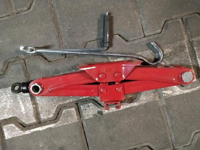 Podnośnik samochodowy trapezowy lewarek 1000 kg 1.0 T Bottar