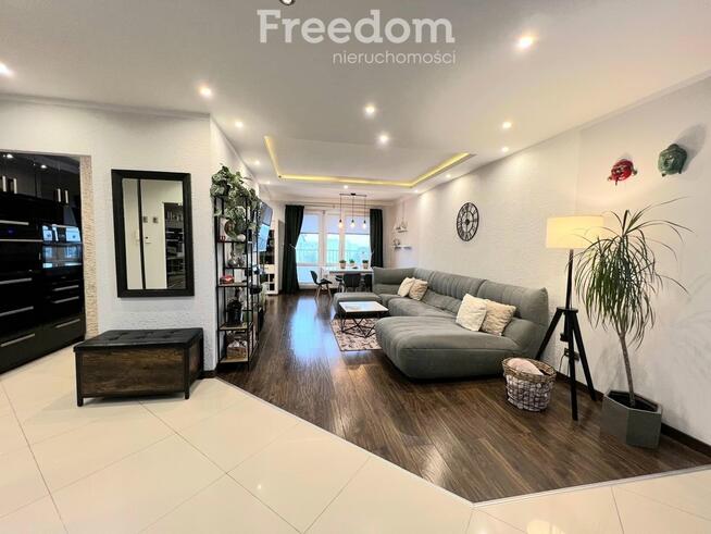 Dwupoziomowy apartament w dobrej lokalizacji