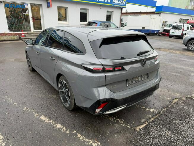 Peugeot 308 1.5-131KM BlueHDi Allure Pack S&S EAT8 Salon PL 2024