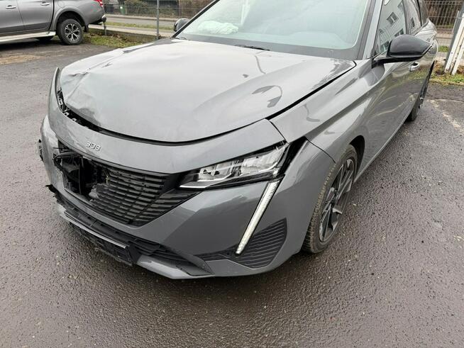 Peugeot 308 1.5-131KM BlueHDi Allure Pack S&S EAT8 Salon PL 2024