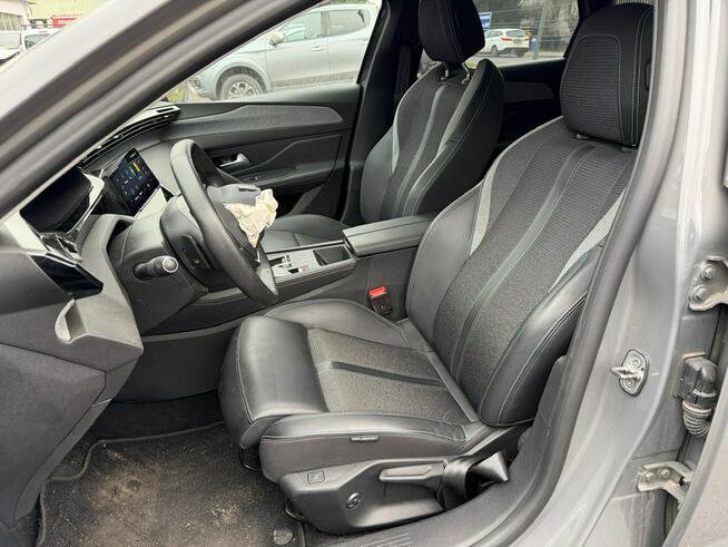 Peugeot 308 1.5-131KM BlueHDi Allure Pack S&S EAT8 Salon PL 2024