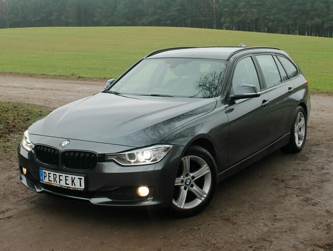 BMW 318 F30 F31 2.0 D 143 KM BiXenon NAVI Grzane FOTELE Tempomat EL. Klapa HAK