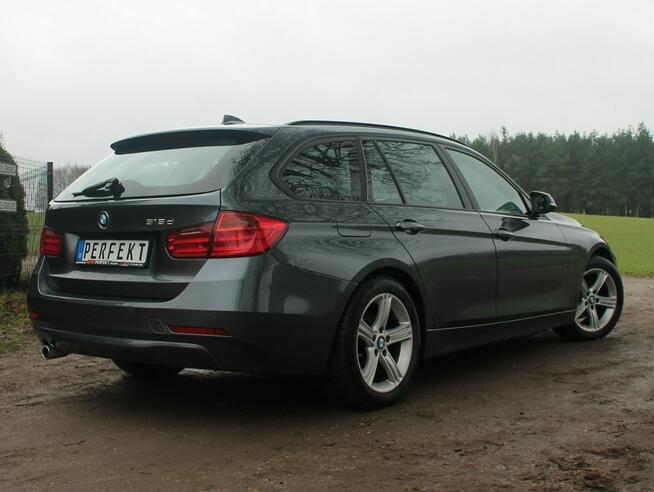 BMW 318 F30 F31 2.0 D 143 KM BiXenon NAVI Grzane FOTELE Tempomat EL. Klapa HAK