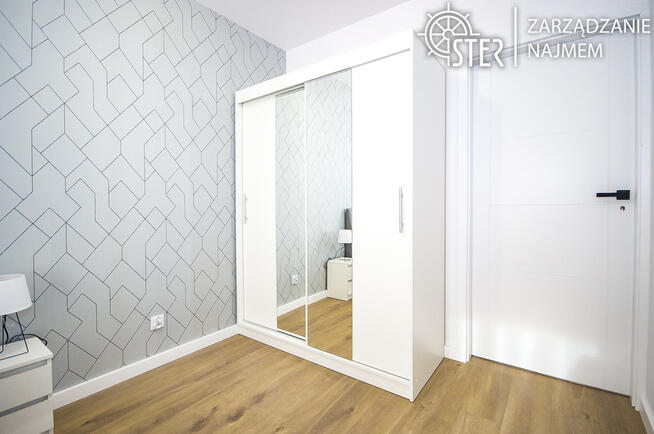 Stare Miasto, 2 pokoje, hala,balkon, do końca maja