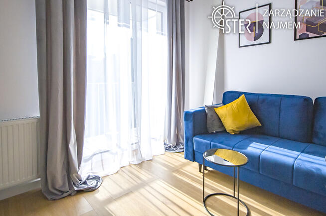 Stare Miasto, 2 pokoje, hala,balkon, do końca maja