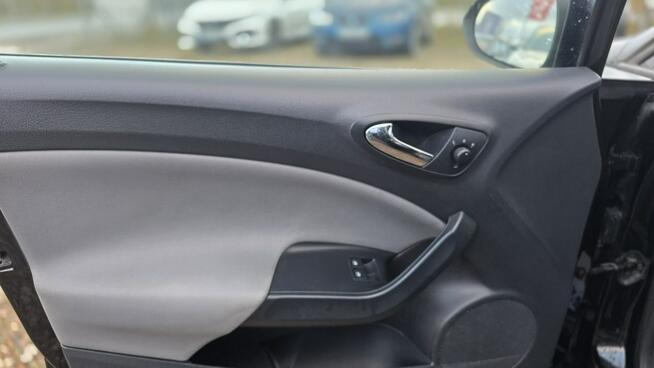 Seat Ibiza Zarejstrowany+Climatronic+ super stan 1.4 MPI navi