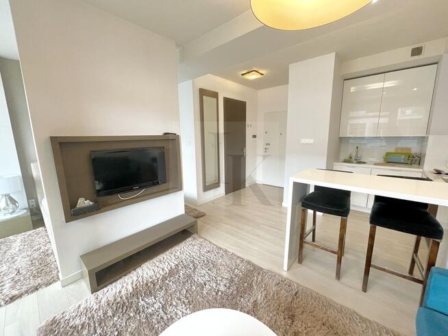 Studio z wydzieloną sypialnią w 19.Dzielnicy