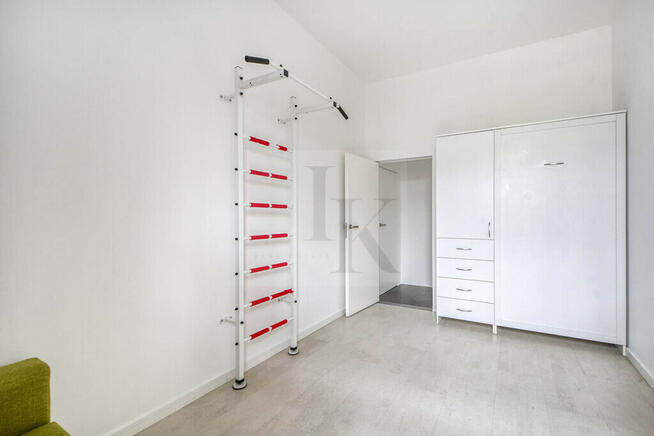 Przestronny apartament z widokiem na Park Dygata