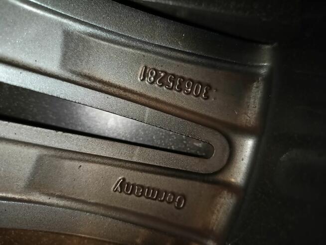 Oryginalne felgi Volvo Cassiopeia 5x108 x17 7,5Jx17xET49