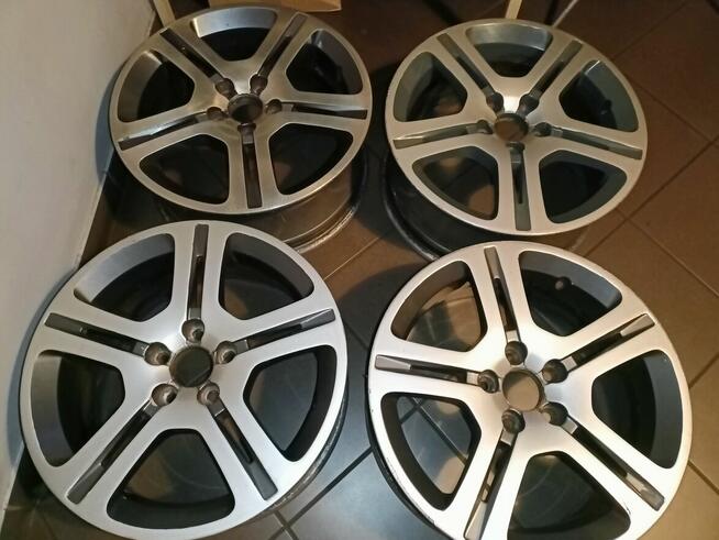 Oryginalne felgi Volvo Cassiopeia 5x108 x17 7,5Jx17xET49