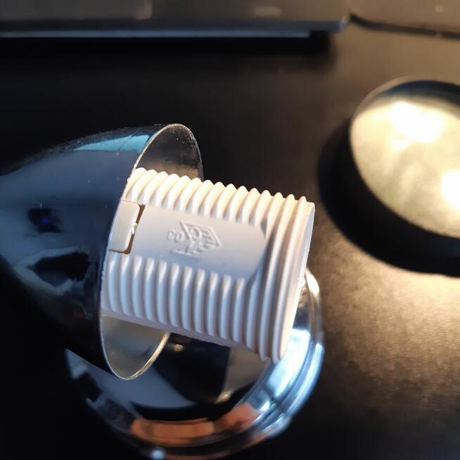 Kinkiet metalowy wewnętrzny