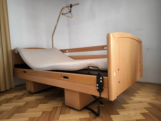 Łóżko rehabilitacyjne elektryczne solidne